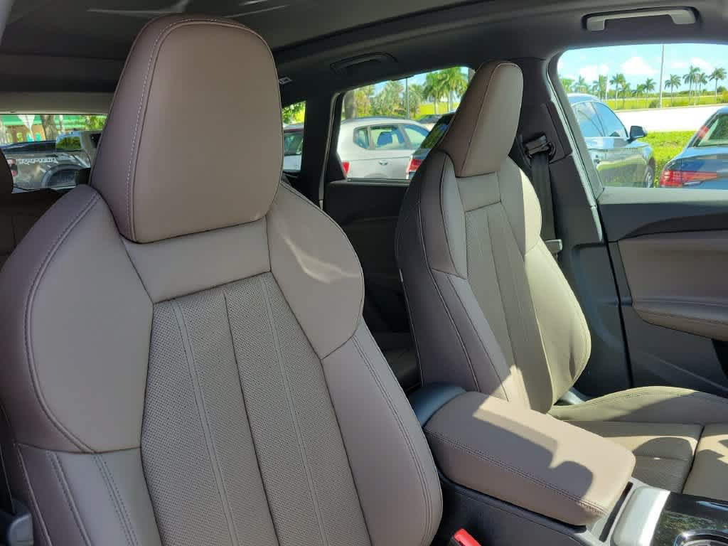 New 2026 Audi Q5 Premium Plus AWD/4WD image 22