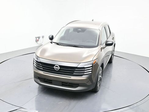Used 2026 Nissan Kicks SV FWD image 18