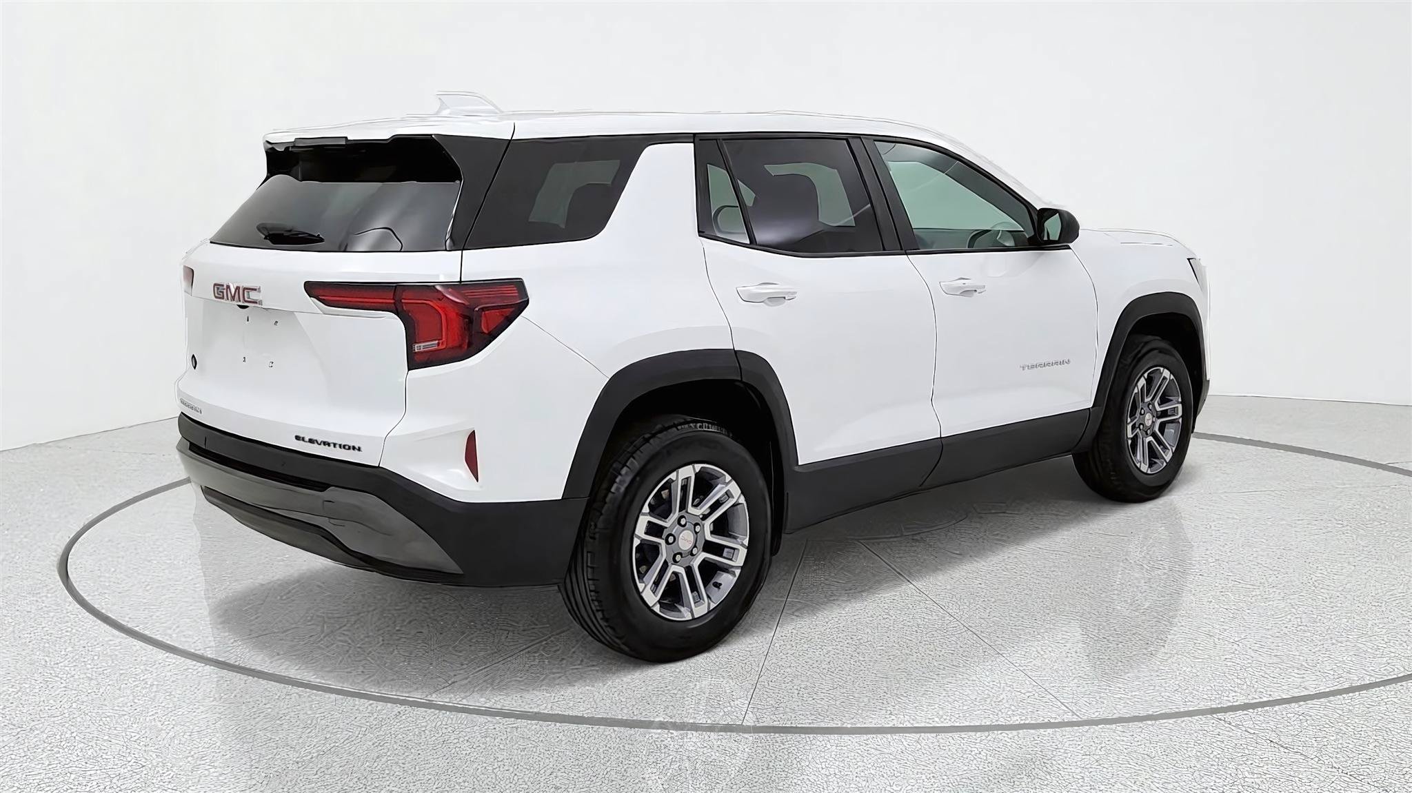 Used 2026 GMC Terrain Elevation FWD image 5