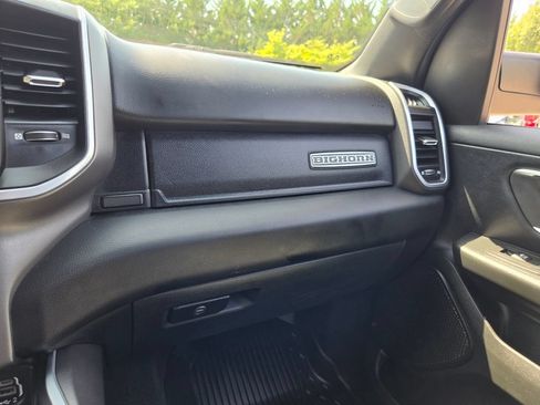 Used 2019 RAM 1500 Big Horn AWD/4WD image 22
