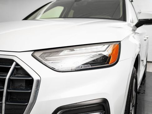 Used 2023 Audi Q5 2.0T Premium w/ Convenience Package image 15