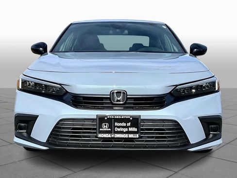 Used 2023 Honda Civic Sport image 3