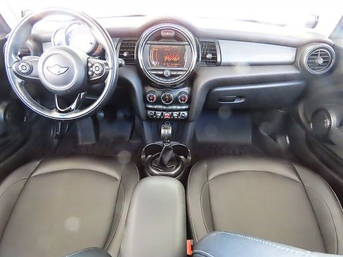 Used 2017 MINI Cooper 2-Door Hardtop FWD image 12