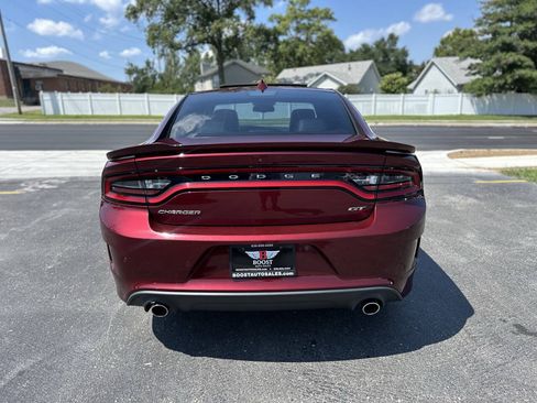 Used 2019 Dodge Charger GT RWD image 4