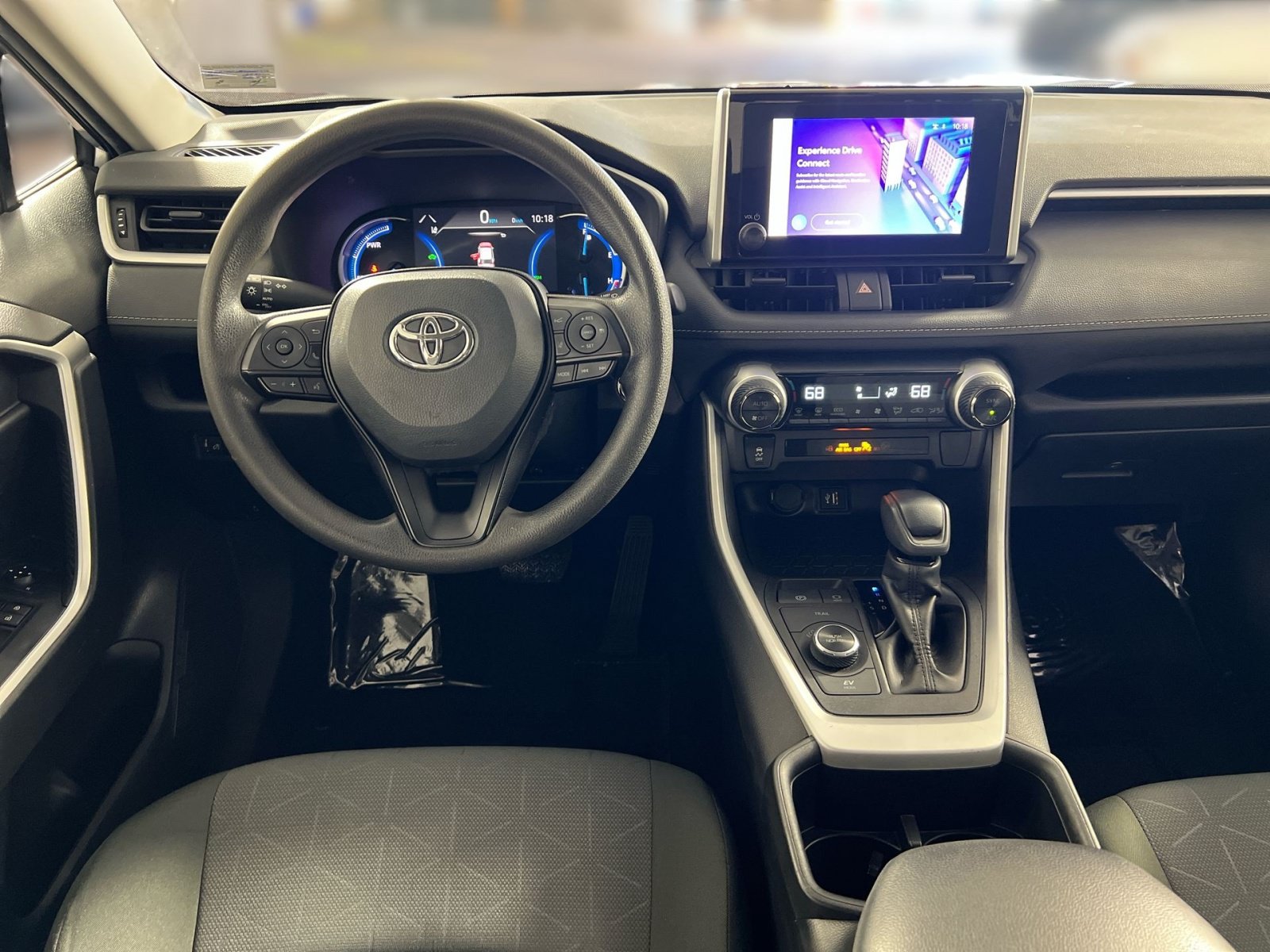 Used 2025 Toyota RAV4 XLE AWD/4WD image 23