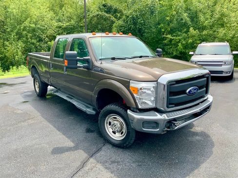 Used 2016 Ford F350 XL AWD/4WD image 2