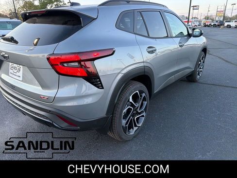 New 2026 Chevrolet Trax RS w/ Driver Confidence Package image 7