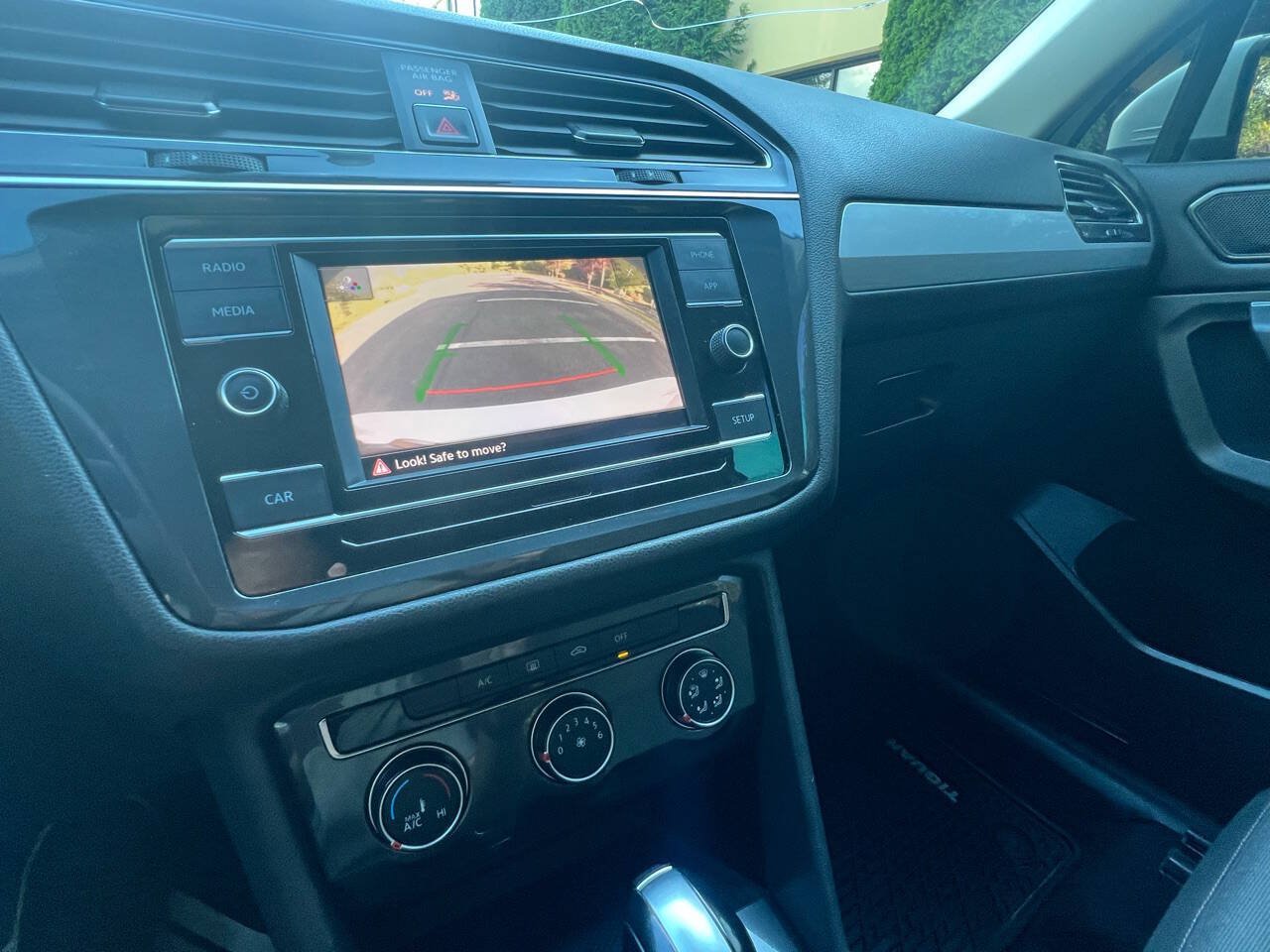 Used 2018 Volkswagen Tiguan S AWD/4WD image 35