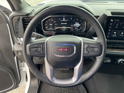 Used 2024 GMC Sierra 1500 Elevation w/ X31 Off-Road Package image 16