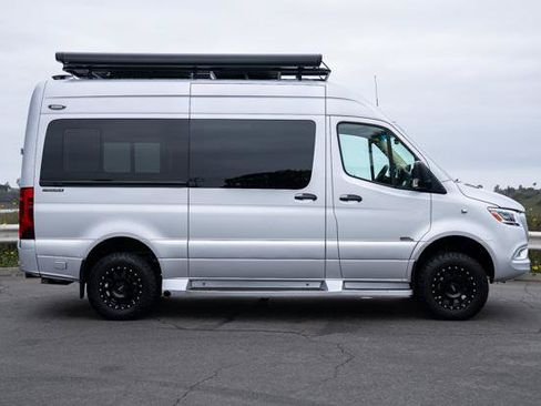 Used 2022 Mercedes-Benz Sprinter 2500 image 23