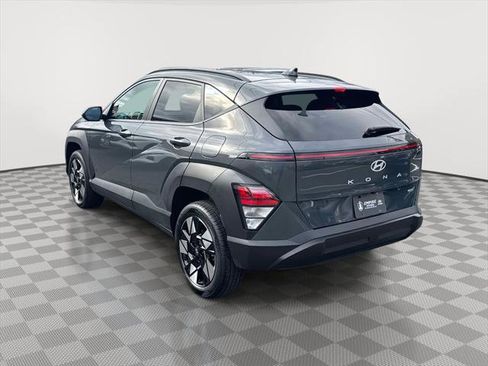 Certified 2025 Hyundai Kona SEL image 4