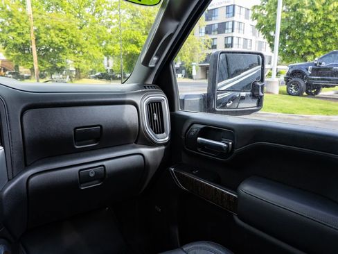 Used 2020 GMC Sierra 2500 Denali w/ Denali Ultimate Package AWD/4WD image 11