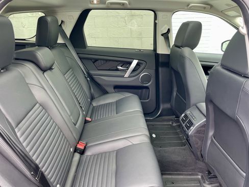 Certified 2024 Land Rover Discovery Sport S image 31