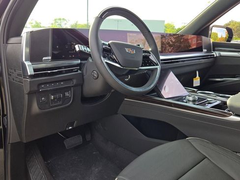 New 2026 Cadillac Escalade Luxury image 27