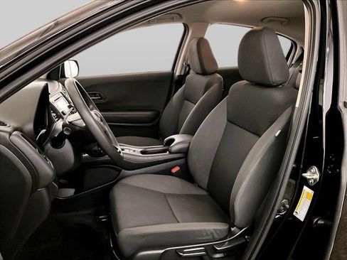 Used 2020 Honda HR-V LX image 24