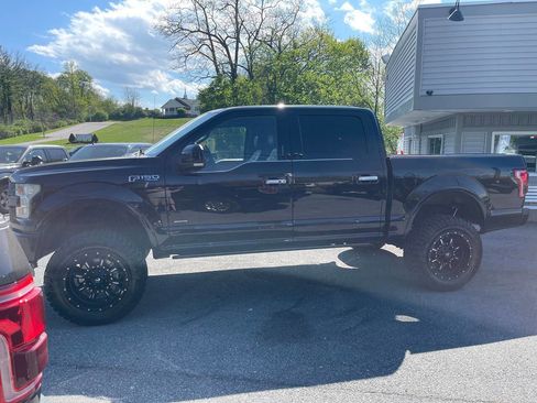 Used 2016 Ford F150 Limited w/ Trailer Tow Package image 4