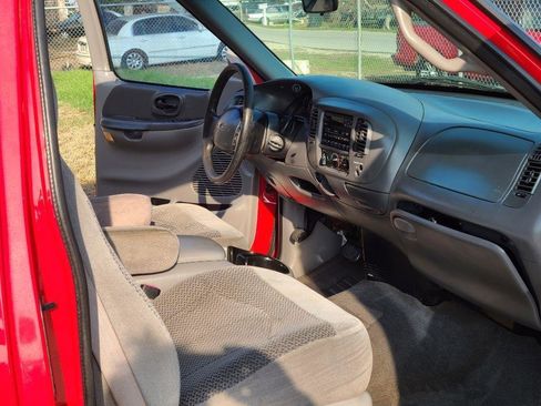 Used 1999 Ford F150 2WD SuperCab image 14