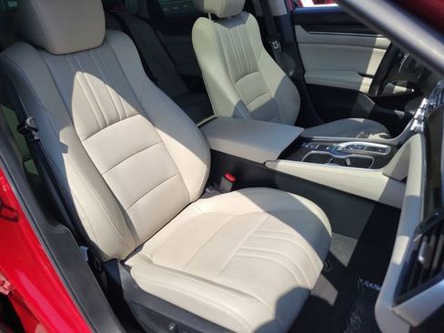 Used 2021 Honda Accord Touring image 23