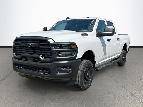 New 2026 RAM 2500 Tradesman AWD/4WD image 3