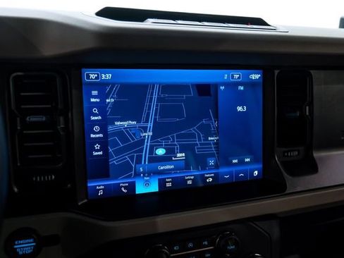 Used 2022 Ford Bronco Wildtrak image 13