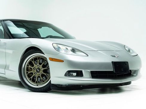 Used 2008 Chevrolet Corvette Coupe image 4
