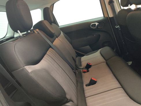 Used 2017 FIAT 500L Pop w/ Popular Equipment Package image 19