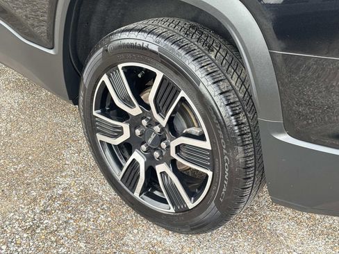 Used 2021 GMC Acadia SLT w/ Elevation Edition FWD image 5