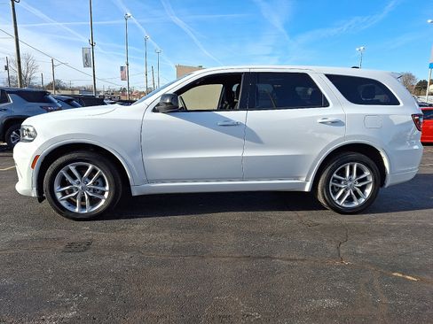 Used 2025 Dodge Durango GT image 2