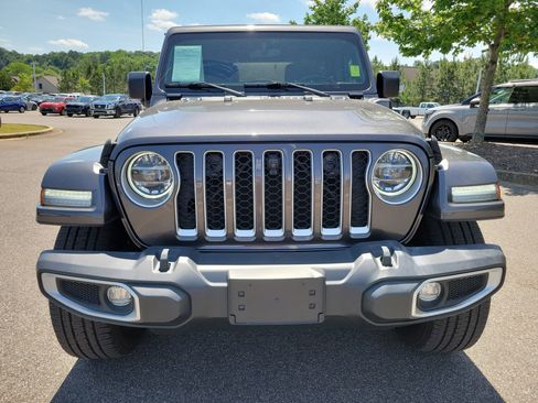 Used 2021 Jeep Wrangler Unlimited Sahara w/ Cold Weather Group AWD/4WD image 22