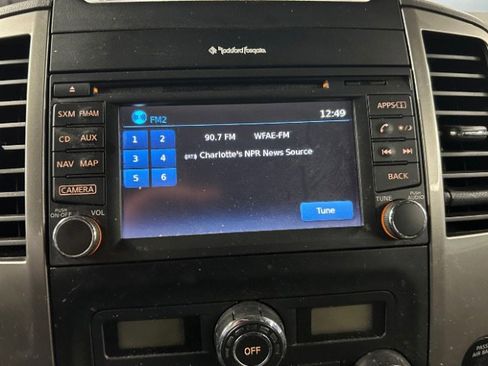 Used 2019 Nissan Frontier SL image 20