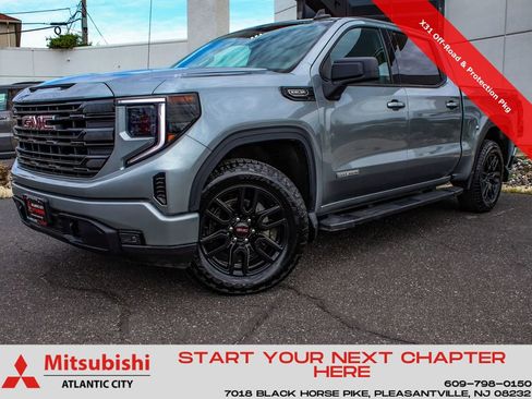 Used 2025 GMC Sierra 1500 Elevation AWD/4WD image 1