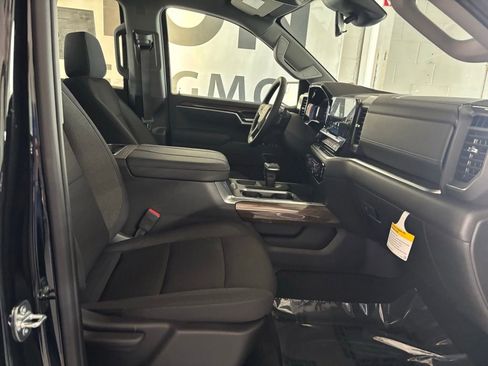 New 2025 Chevrolet Silverado 1500 LT w/ Z71 Off-Road Package image 26