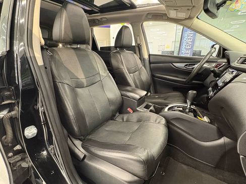 Used 2016 Nissan Rogue SL w/ SL Premium Package AWD/4WD image 23