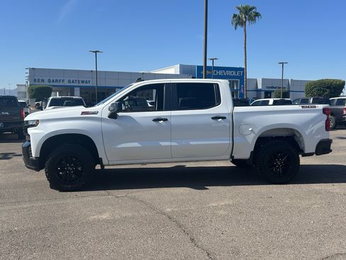 Certified 2020 Chevrolet Silverado 1500 LT Trail Boss AWD/4WD image 2