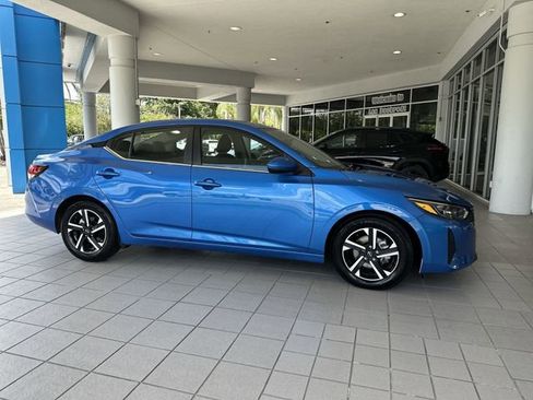 Used 2024 Nissan Sentra SV FWD image 34