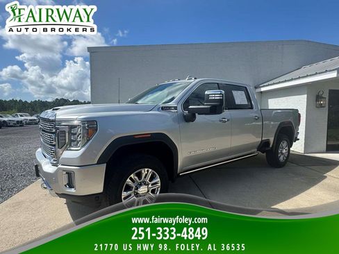 Used 2021 GMC Sierra 2500 Denali w/ Denali Ultimate Package AWD/4WD image 1