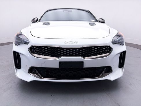 Used 2022 Kia Stinger GT2 AWD/4WD image 12