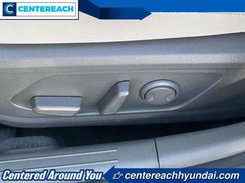 Used 2023 Hyundai Sonata SEL FWD image 16