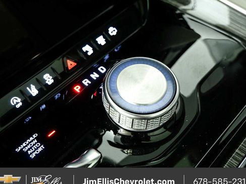 Used 2022 Jeep Wagoneer Series II w/ Premium Group I AWD/4WD image 18