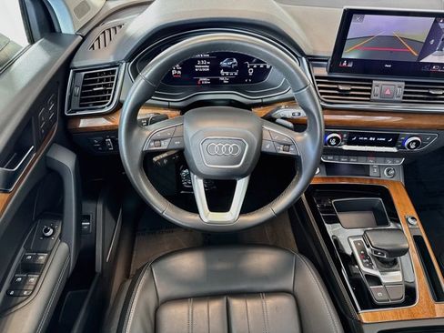 Used 2023 Audi Q5 2.0T Premium Plus w/ Premium Plus Package AWD/4WD image 22