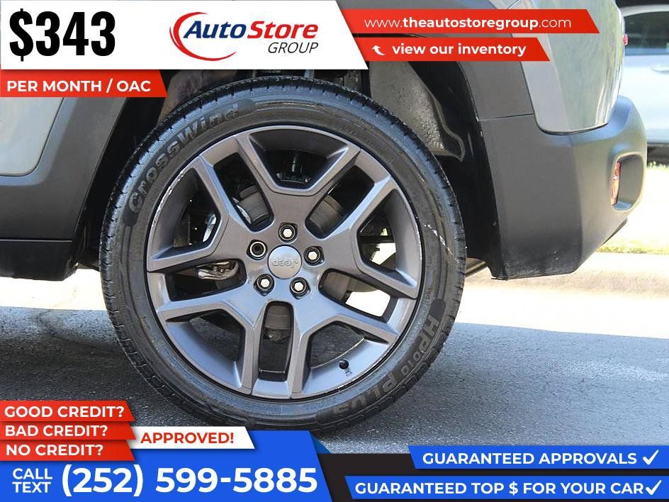 Used 2022 Jeep Renegade Latitude w/ Convenience Group AWD/4WD image 10