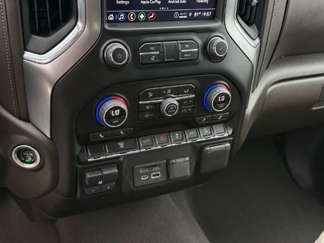 Used 2022 Chevrolet Silverado 2500 LTZ w/ Z71 Off-Road Package AWD/4WD image 18