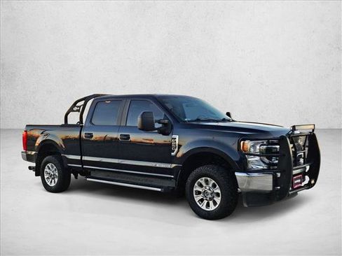 Used 2021 Ford F250 XL w/ STX Appearance Package image 3