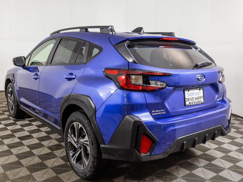 Used 2025 Subaru Crosstrek 2.0i Premium image 18