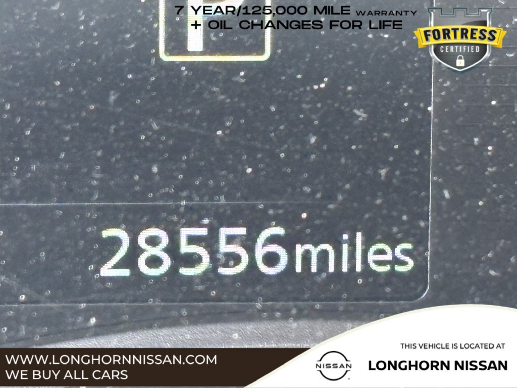 Used 2024 Nissan Kicks SR w/ SR Premium Package FWD image 14