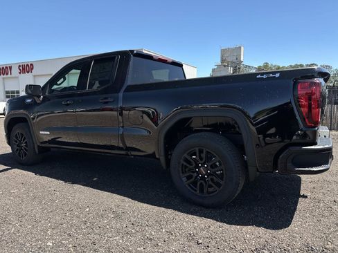 New 2026 GMC Sierra 1500 Elevation image 5