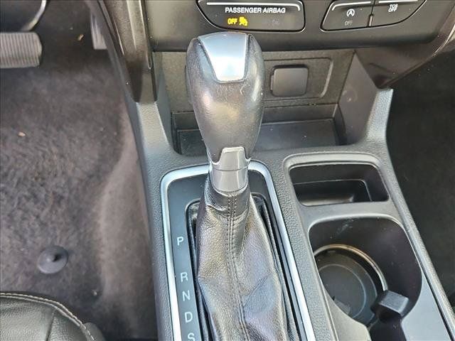 Used 2017 Ford Escape Titanium AWD/4WD image 12