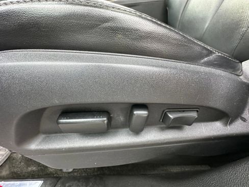 Used 2017 GMC Terrain Denali image 32