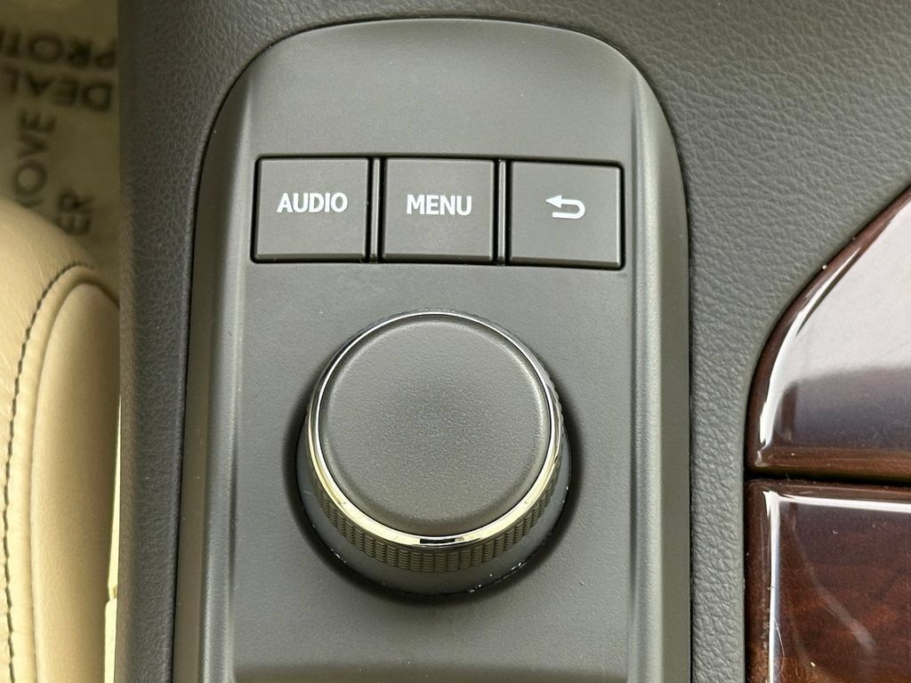 Used 2013 Lexus RX 350 AWD w/ Premium Pkg image 26