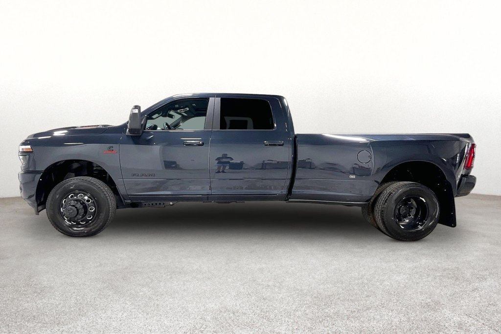New 2026 RAM 3500 Laramie w/ Night Edition AWD/4WD image 6